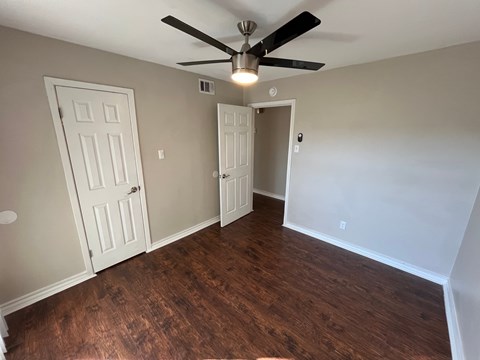 2609 Costa Mesa Dr 3 Beds House for Rent - Photo Gallery 11