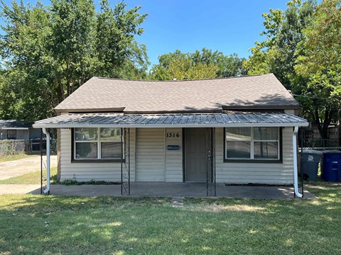 1316 N Prairie Creek Rd 4 Beds Apartment for Rent