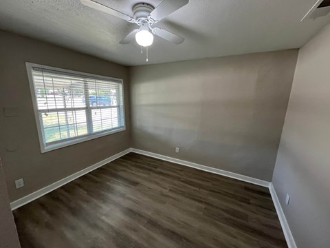 1316 N Prairie Creek Rd 4 Beds Apartment for Rent