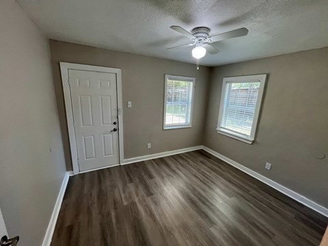 1316 N Prairie Creek Rd 4 Beds Apartment for Rent