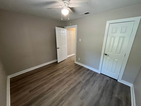 1316 N Prairie Creek Rd 4 Beds Apartment for Rent
