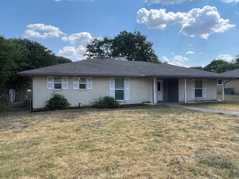 146 Bailey Dr 3 Beds Apartment for Rent