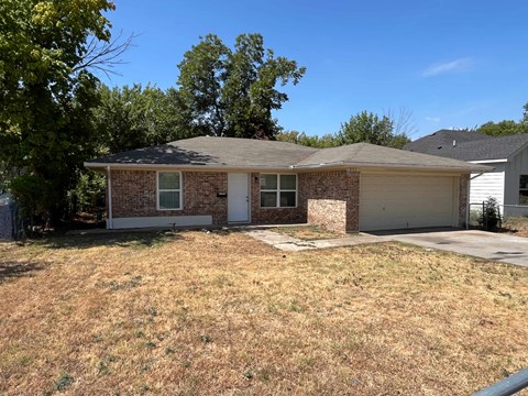 1843 Greendale Dr 3 Beds Apartment for Rent