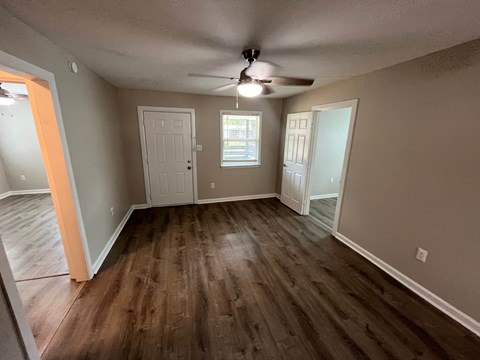 2213 Winthrop Dr 5 Beds Apartment for Rent