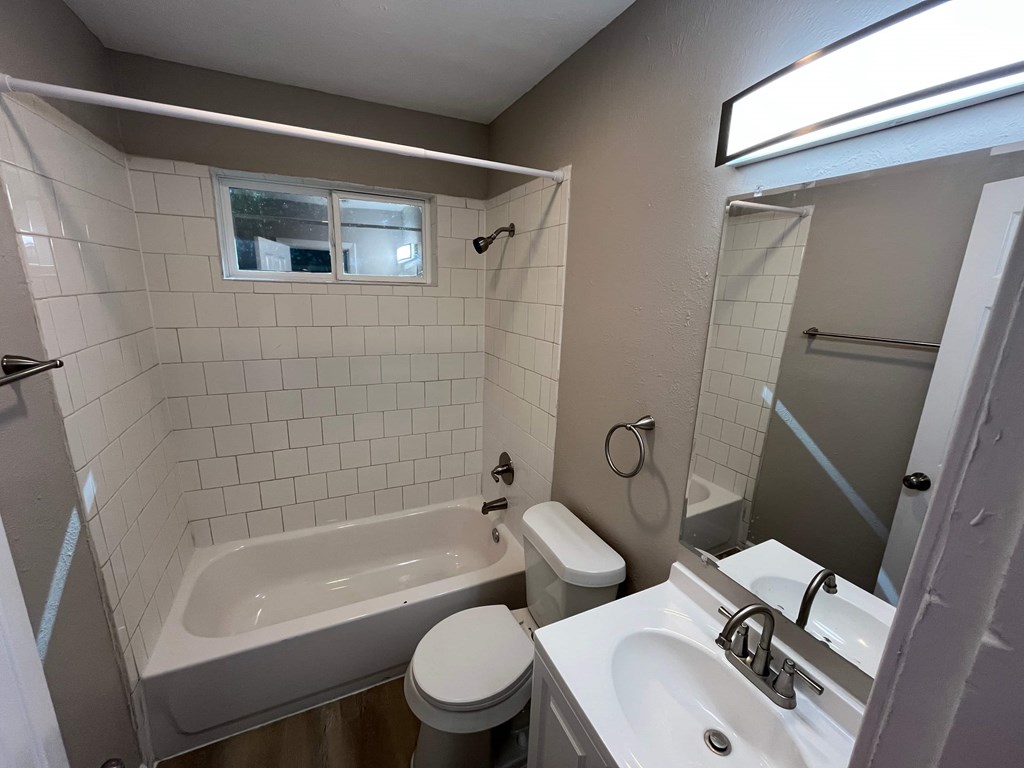 766 Goldwood Dr 3 Beds House for Rent - Photo Gallery 11