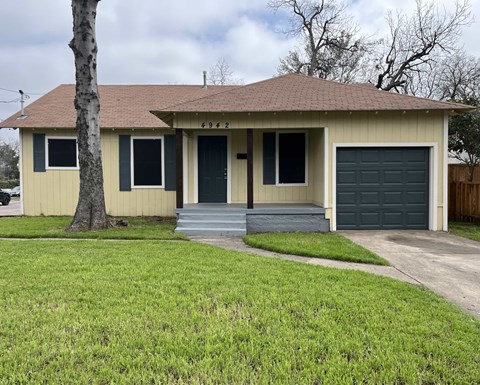 4942 Garland Ave 3 Beds Apartment for Rent