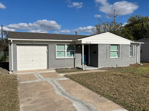 4738 San Marcus Dr 3 Beds Apartment for Rent