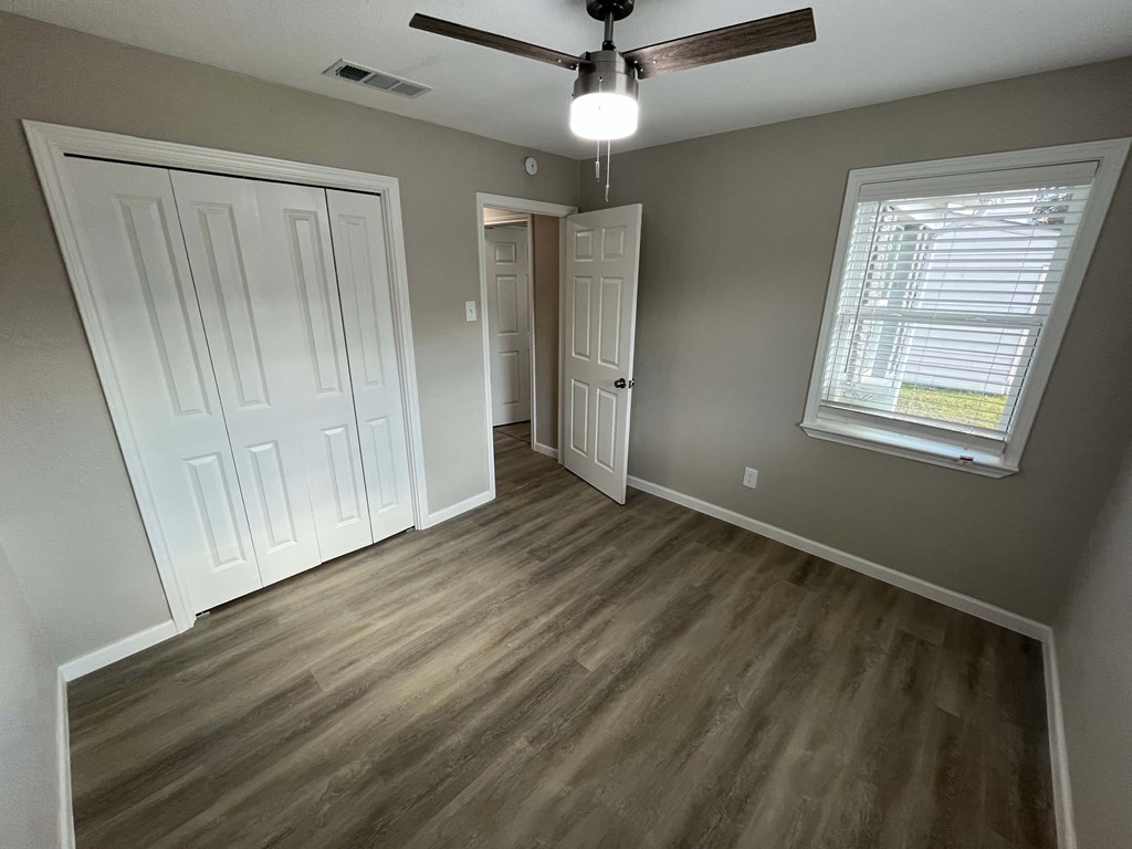 4738 San Marcus Dr 3 Beds House for Rent - Photo Gallery 2