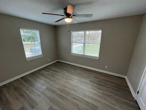 577 W 6Th St 3 Beds Apartment for Rent