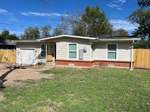 9527 Musgrave Dr 3 Beds Apartment for Rent