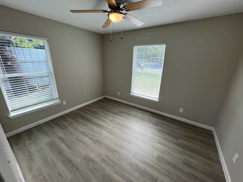 9527 Musgrave Dr 3 Beds Apartment for Rent