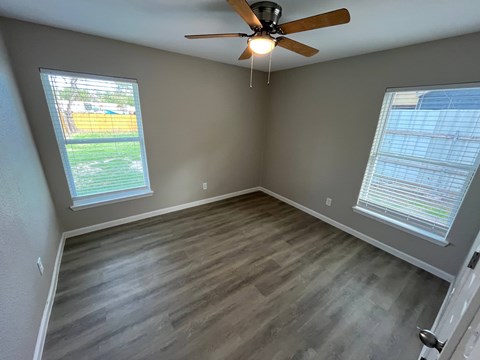 9527 Musgrave Dr 3 Beds Apartment for Rent