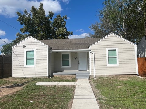 622 Austin St 3 Beds Apartment for Rent