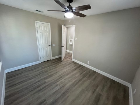 622 Austin St 3 Beds Apartment for Rent