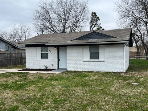 6415 Godfrey Ave 2 Beds Apartment for Rent