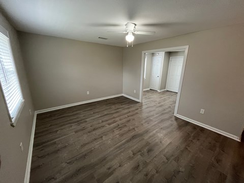 6415 Godfrey Ave 2 Beds Apartment for Rent