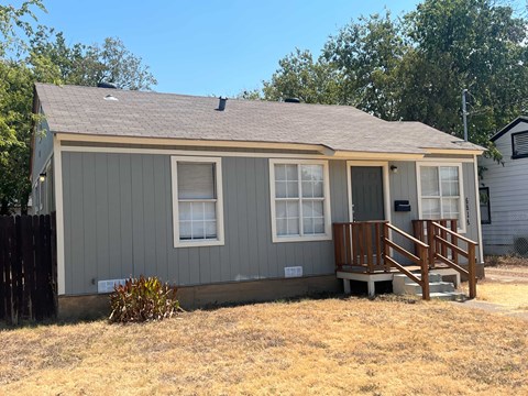 6814 Lockheed Ave 2 Beds Apartment for Rent