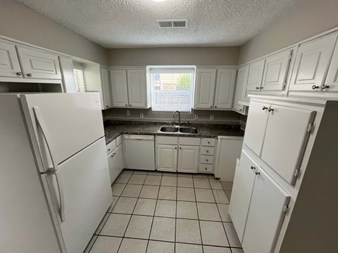 415 Towne House Ln 3 Beds House for Rent - Photo Gallery 10