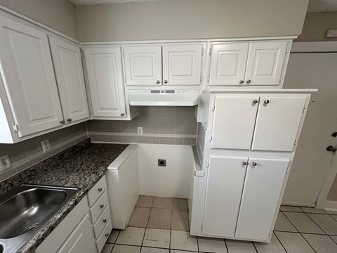 415 Towne House Ln 3 Beds House for Rent - Photo Gallery 5