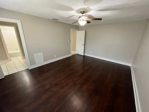 415 Towne House Ln 3 Beds House for Rent - Photo Gallery 8