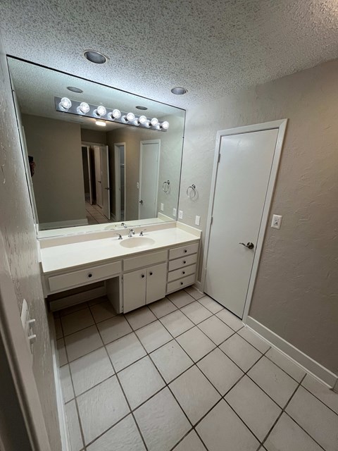 415 Towne House Ln 3 Beds House for Rent - Photo Gallery 21