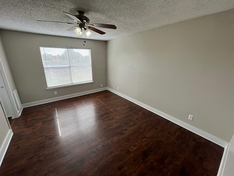 415 Towne House Ln 3 Beds House for Rent - Photo Gallery 15