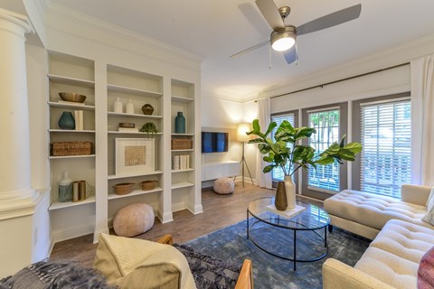 Source URL: https://medialibrarycf.entrata.com/17982/MLv3/3/27/2023/06/20/021254/649208461cc853.94756742218.jpg