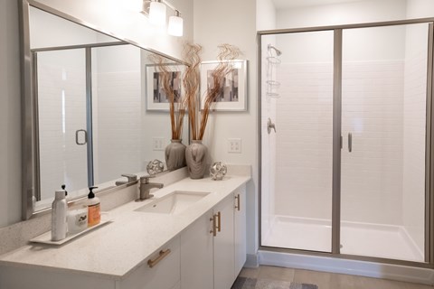 Source URL: https://medialibrarycf.entrata.com/17982/MLv3/3/27/2023/04/21/065640/64428806436ee1.70568513159.jpg