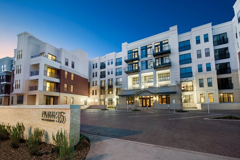 Source URL: https://medialibrarycf.entrata.com/17982/MLv3/3/27/2022/08/08/085914/62f124c0bcb588.47885240181.jpg