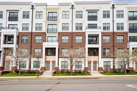 Source URL: https://medialibrarycf.entrata.com/17982/MLv3/3/27/2023/04/21/064531/64428569eed748.58454576156.jpg