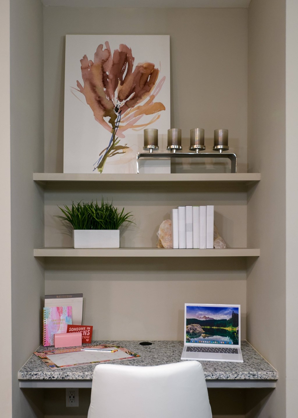 Source URL: https://medialibrarycf.entrata.com/17982/MLv3/3/27/2022/10/24/104229/6356c074380c40.32723997375.jpg