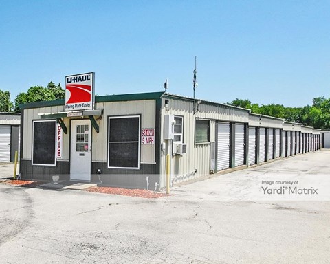 Storage Units for Rent available at 1309 North Seven Points Drive, Kemp, TX 75143