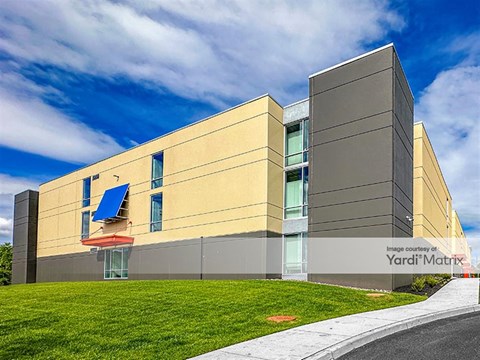 Storage Units for Rent available at 8811 Franklin Square Drive, Baltimore, MD 21237