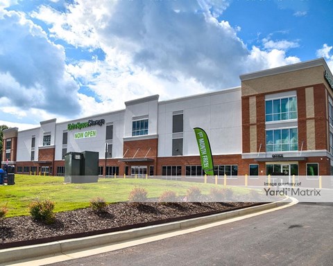 Storage Units for Rent available at 6018 Covington Hwy, Decatur, GA 30035