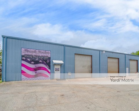 Storage Units for Rent available at 808 Industrial Way, Warner Robins, GA 31093