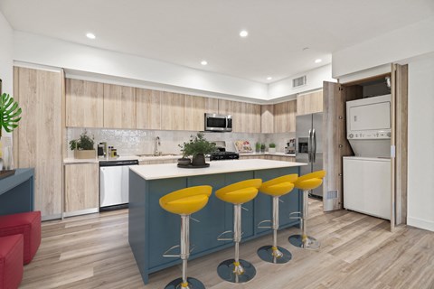 1310 N. Gordon Street 2-3 Beds Apartment for Rent - Photo Gallery 6