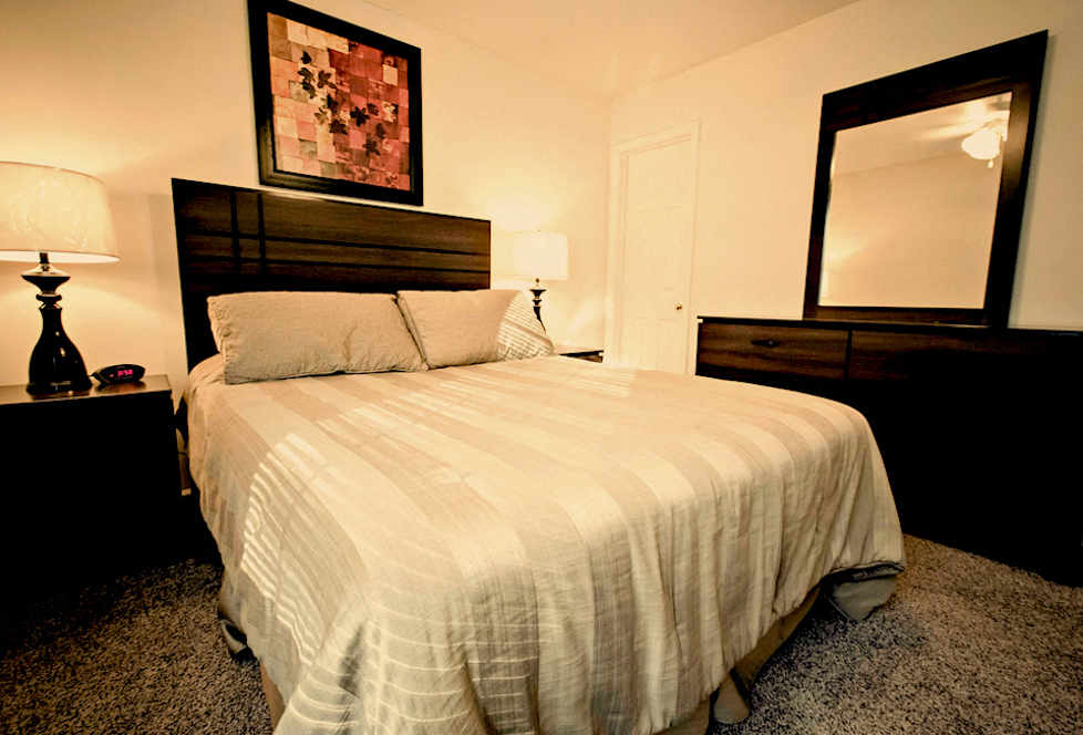 model bedroom furnishings