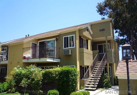 1145 Helix Street, #16 2 Beds Apartment for Rent