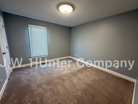 4131 RAVEN RIDGE DRIVE NW 3 Beds Apartment for Rent
