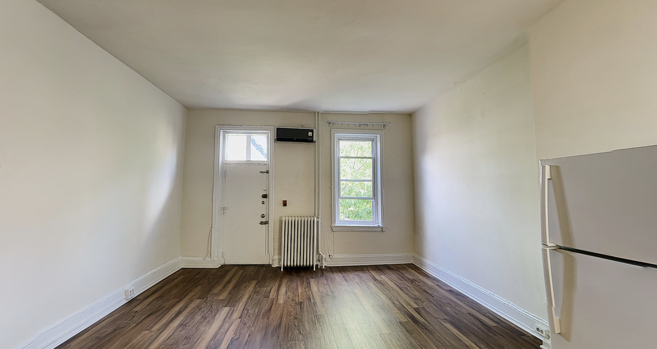 #3R: Studio for $1295