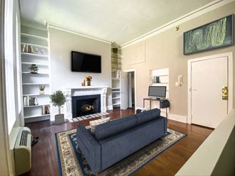 2125 Walnut Street Studio-2 Beds Apartment for Rent - Photo Gallery 3