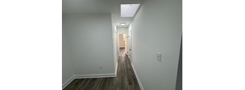 2/1 960 sqft