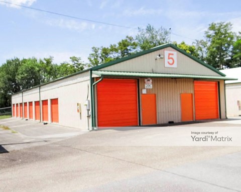 Storage Units for Rent available at 1541 East Andrew Johnson Hwy, Morristown, TN 37814
