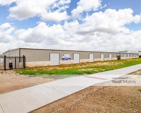 Storage Units for Rent available at 906 Fairway Drive, Navasota, TX 77868