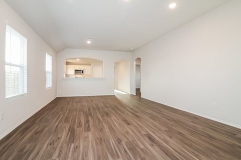 13141 Northwest Fwy.? 3-4 Beds Apartment, Conventional, Conventional, Conventional, Conventional, Conventional, Conventional for Rent - Photo Gallery 3
