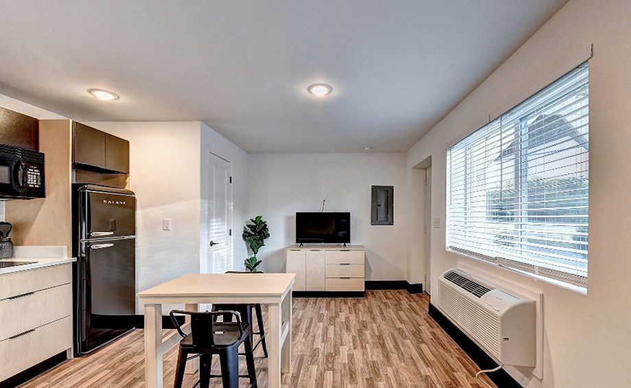 Source URL: https://medialibrarycf.entrata.com/18369/MLv3/3/27/2022/09/26/020433/633205d01f5518.86603505960.png