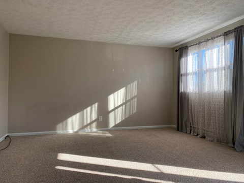 12245-12247-12249 Market Ave N 2 Beds Apartment for Rent