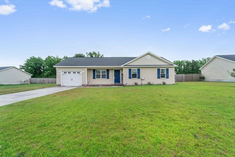 120 Woodbury Farm Drive 3 Beds Apartment for Rent