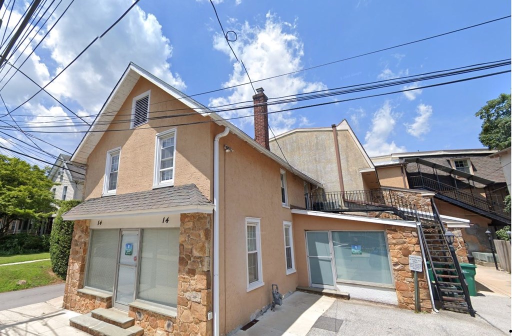 1021 Doyle Alley 14 Thomas Ave Rentals Bryn Mawr, PA RentCafe