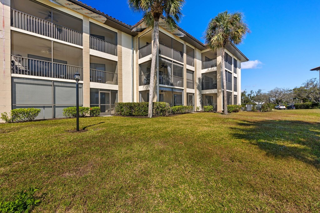 the building in which the apartment is located